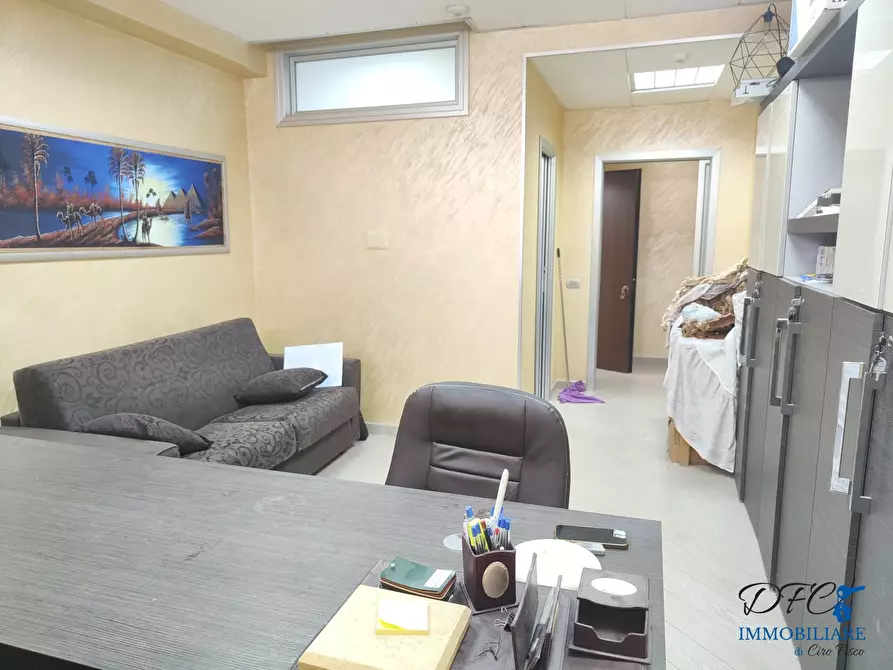 Immagine 4 di Ufficio in vendita  a Caivano