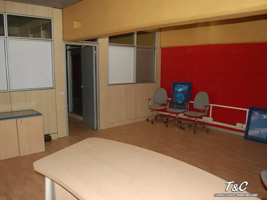 Immagine 4 di Ufficio in vendita  83 a Pinerolo