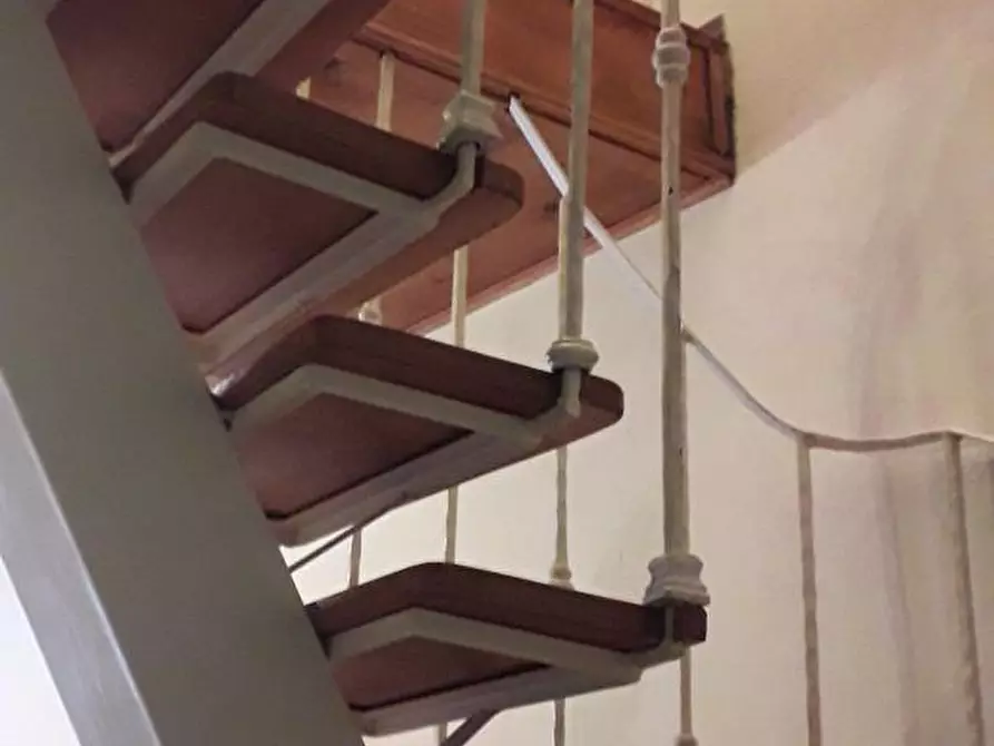 Immagine 4 di Ufficio in vendita  a Pisa