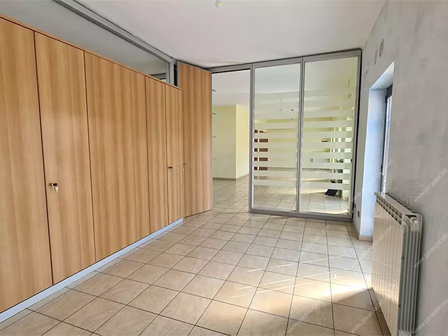 Immagine 3 di Ufficio in vendita  7 a Busalla