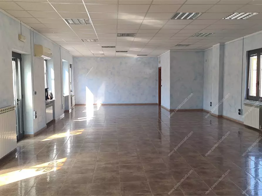 Immagine 10 di Ufficio in vendita  7 a Busalla