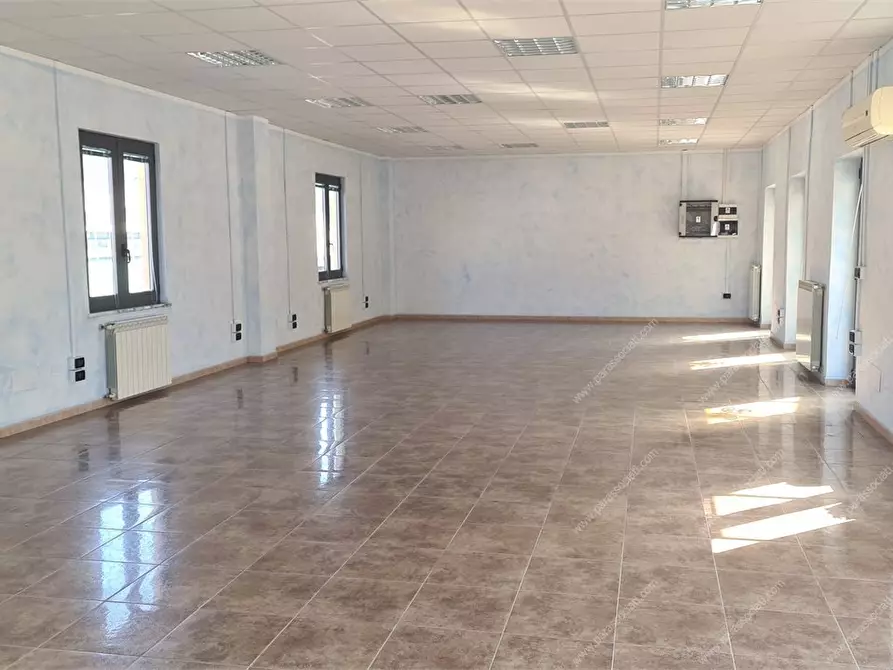 Immagine 9 di Ufficio in vendita  7 a Busalla