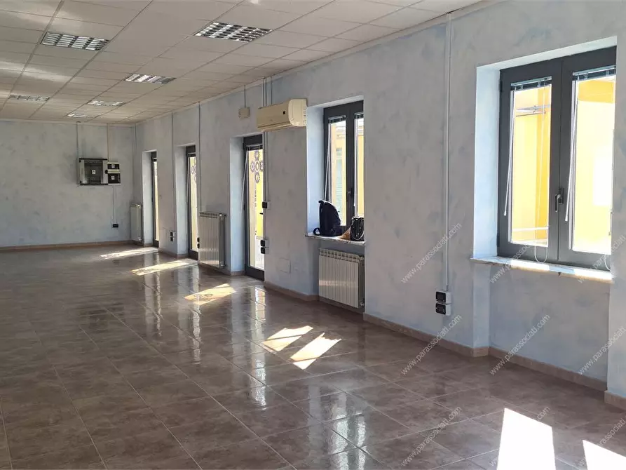 Immagine 6 di Ufficio in vendita  7 a Busalla