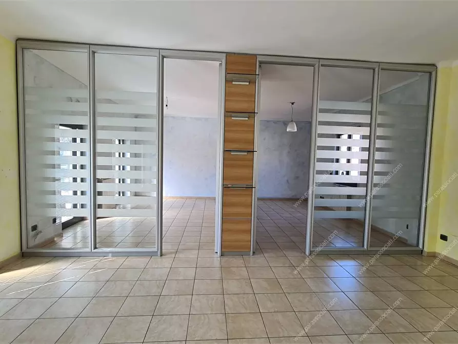 Immagine 4 di Ufficio in vendita  7 a Busalla