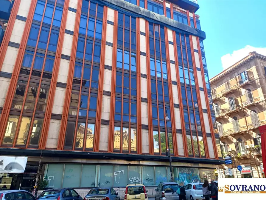 Immagine 3 di Ufficio in vendita  a Palermo