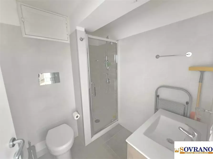 Immagine 6 di Ufficio in vendita  a Palermo