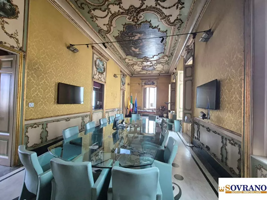 Immagine 9 di Ufficio in vendita  a Palermo