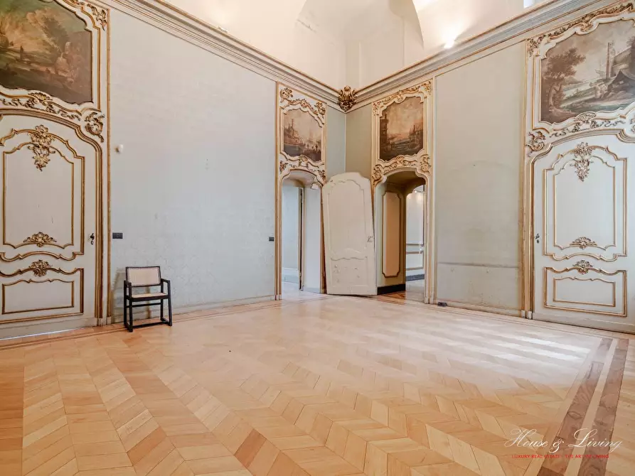 Immagine 9 di Ufficio in vendita  a Torino