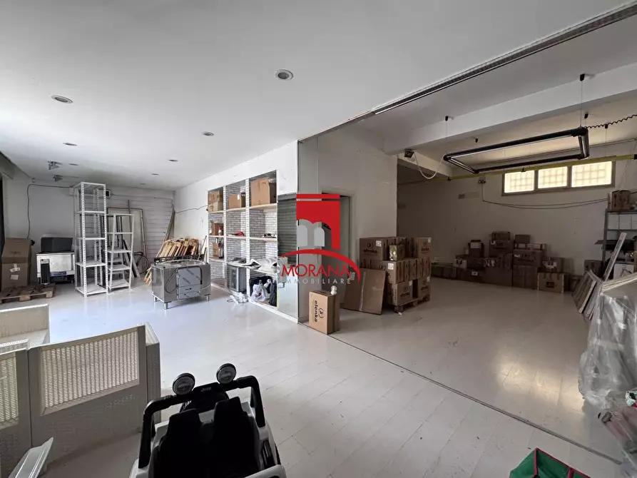 Immagine 6 di Negozio in vendita  33 a Trapani