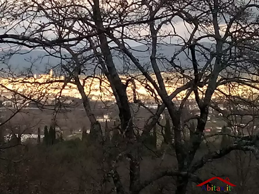 Immagine 9 di Villa in vendita  37 a Arezzo