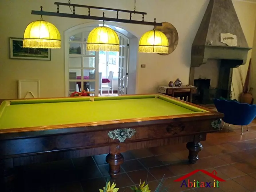 Immagine 10 di Villa in vendita  37 a Arezzo