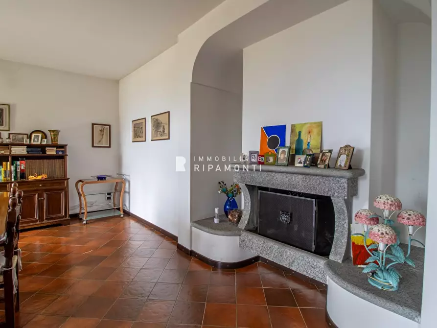 Immagine 10 di Villa in vendita  a Torre De' Busi