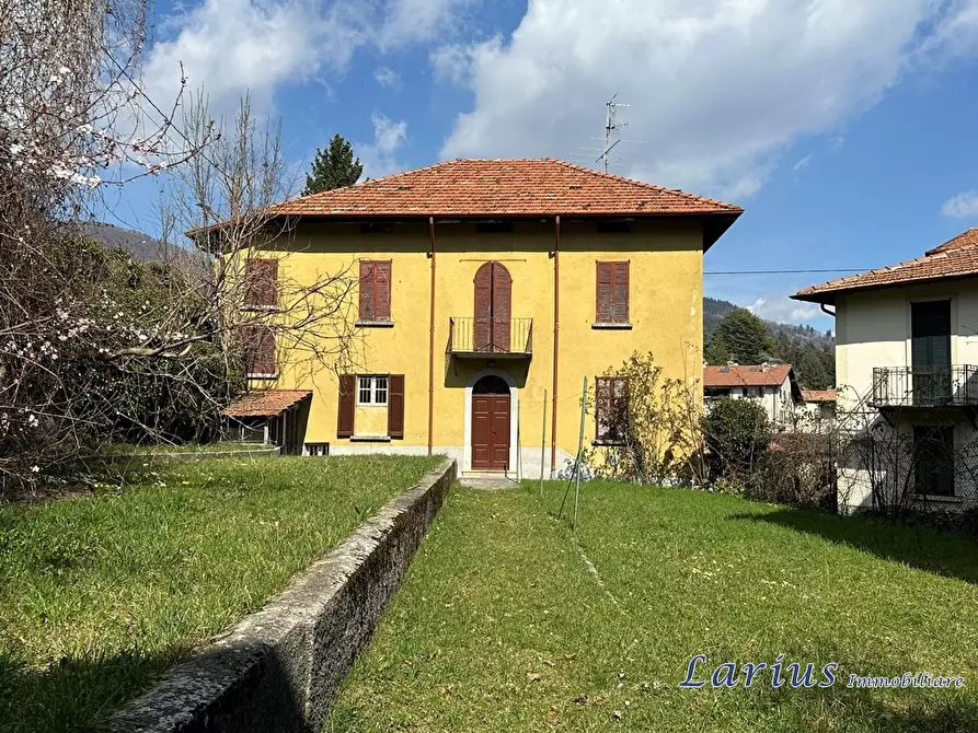 Immagine 2 di Villa in vendita  1/B a Caglio