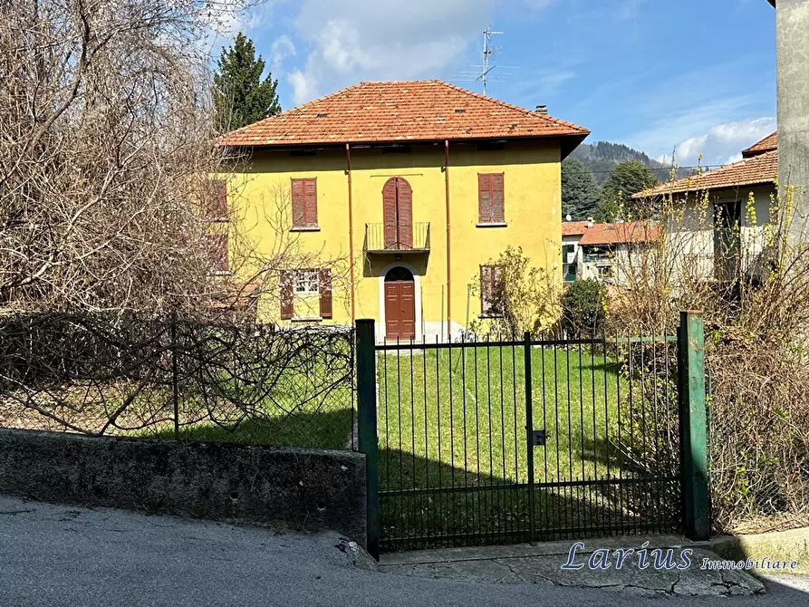 Immagine 4 di Villa in vendita  1/B a Caglio