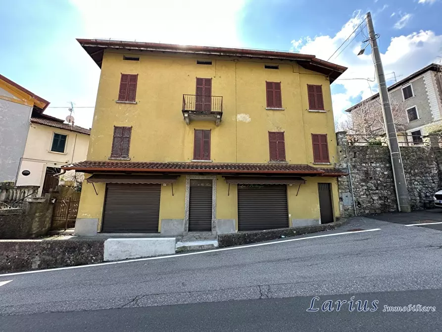 Immagine 8 di Villa in vendita  1/B a Caglio