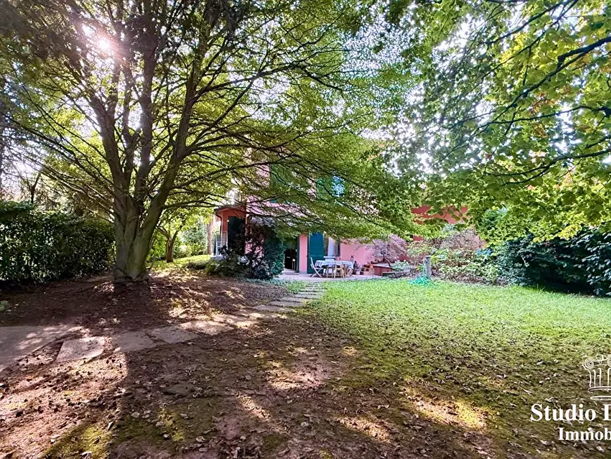 Immagine 6 di Villa in vendita  11 a Correzzana
