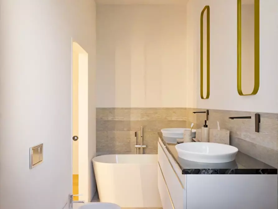 Immagine 8 di Villa in vendita  a Carate Brianza