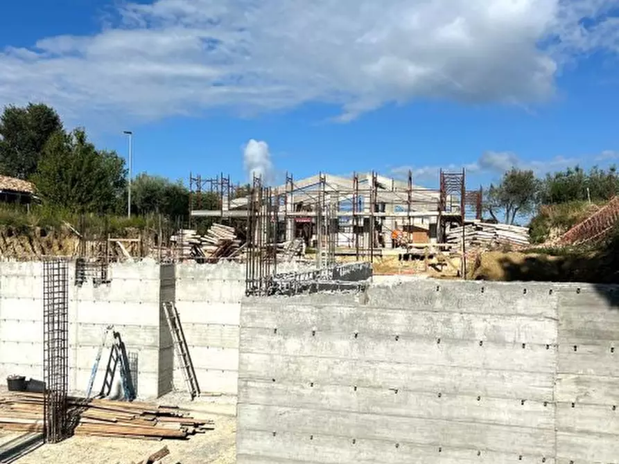 Immagine 4 di Villa in vendita  snc a Poggio Mirteto