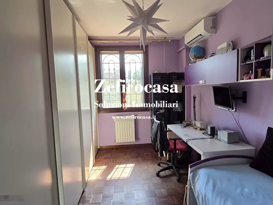 Immagine 9 di Villa in vendita  a Sala Bolognese