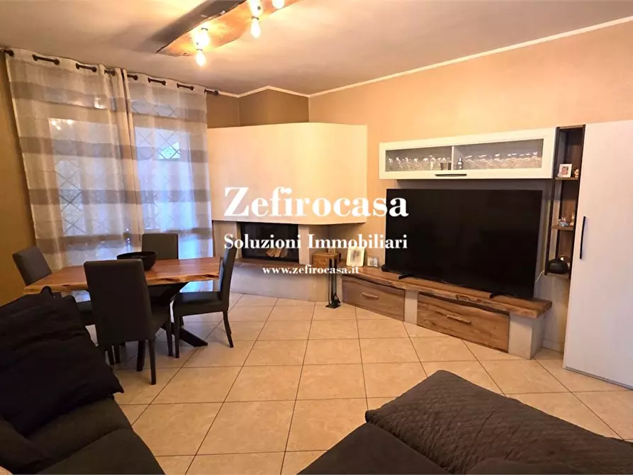 Immagine 5 di Villa in vendita  a San Giovanni In Persiceto