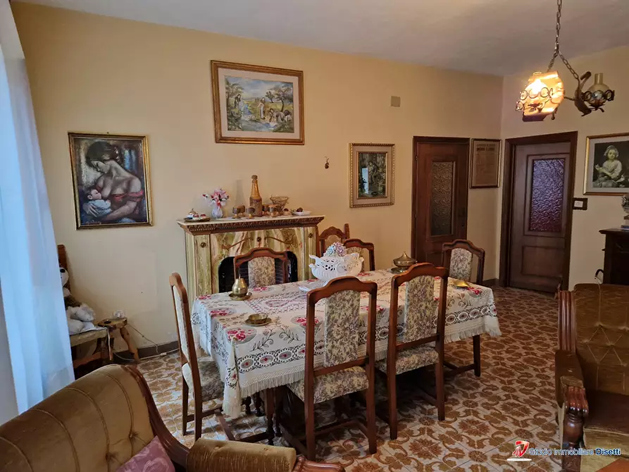 Immagine 3 di Villa in vendita  44 a Saviore Dell'adamello