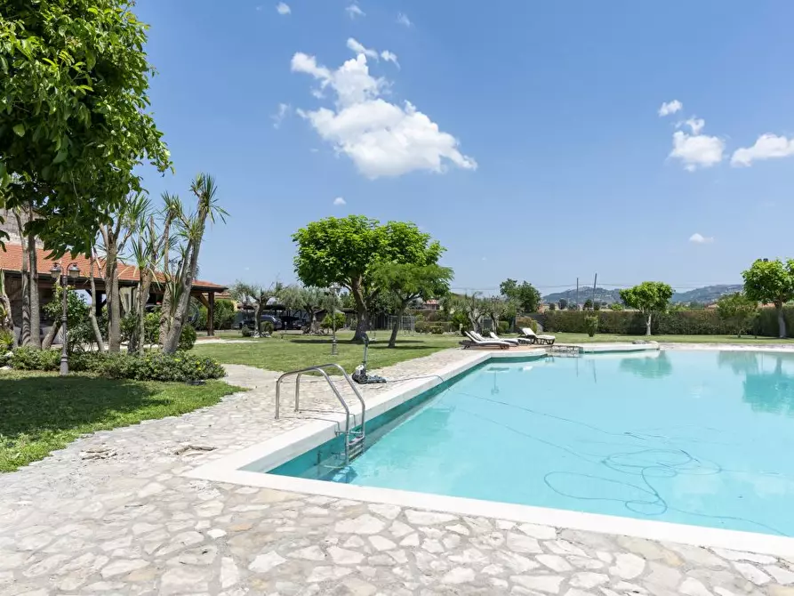 Immagine 3 di Villa in vendita  36 a Calvi