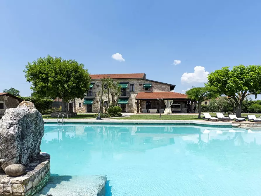 Immagine 1 di Villa in vendita  36 a Calvi