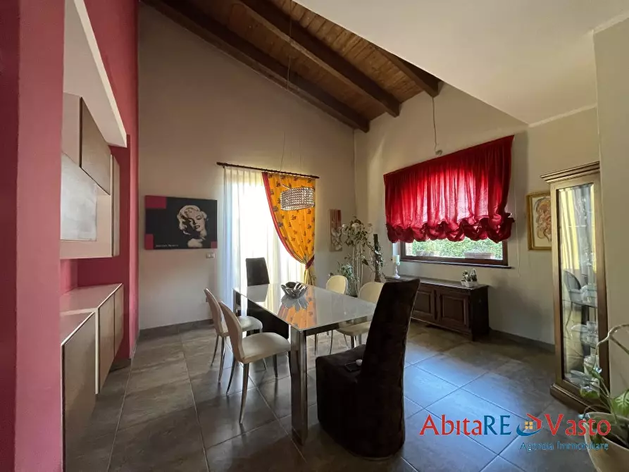 Immagine 6 di Villa in vendita  16 M a Vasto