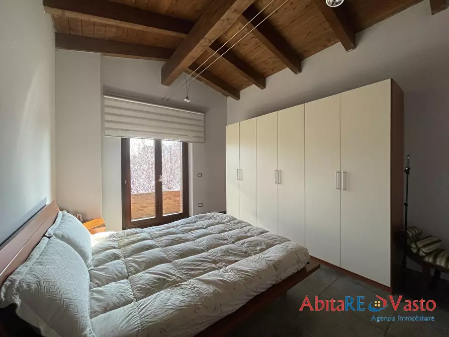 Immagine 10 di Villa in vendita  16 M a Vasto