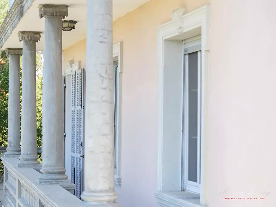 Immagine 6 di Villa in vendita  a San Remo
