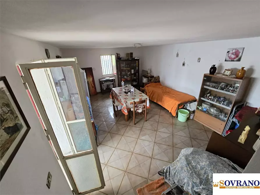 Immagine 10 di Villa in vendita  a Monreale