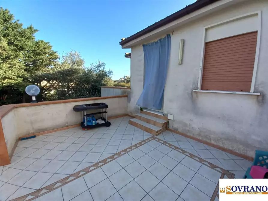 Immagine 3 di Villa in vendita  15 a Carini