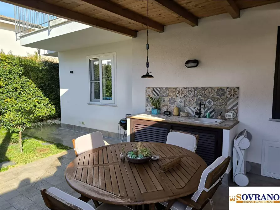 Immagine 5 di Villa in vendita  a Carini