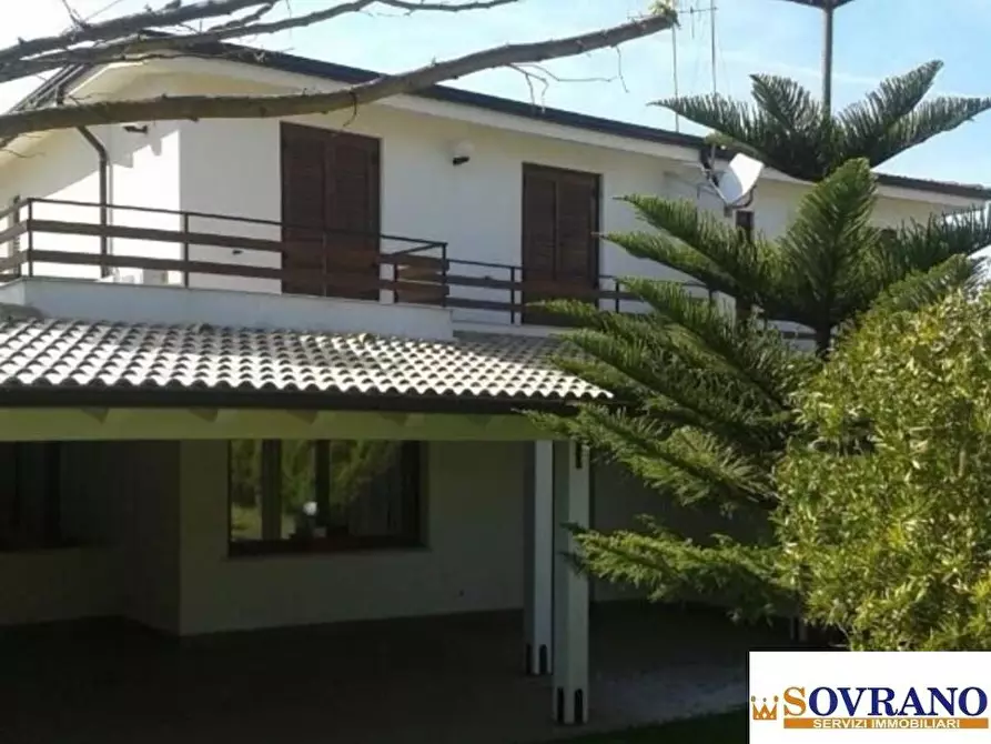 Immagine 3 di Villa in vendita  a Terrasini