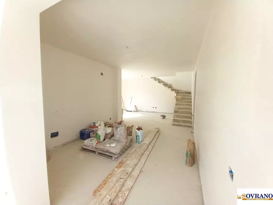 Immagine 10 di Villa in vendita  a Carini