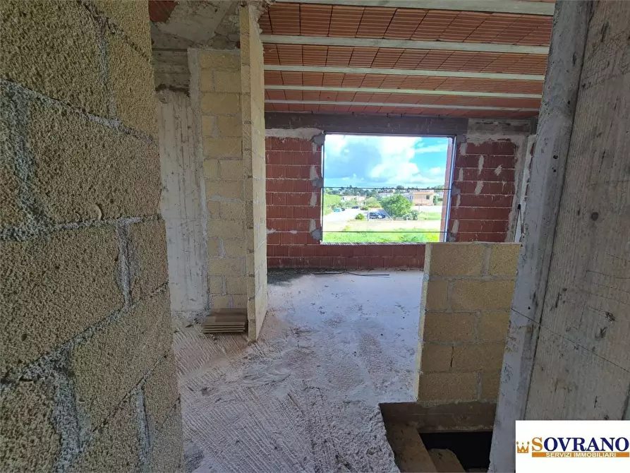 Immagine 10 di Villa in vendita  a Carini