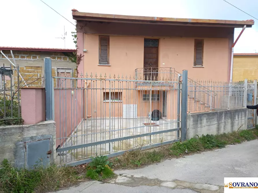 Immagine 1 di Villa in vendita  a Carini