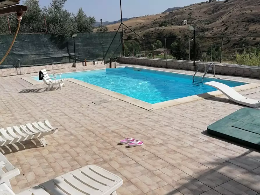 Immagine 2 di Villa in vendita  snc a Villafrati