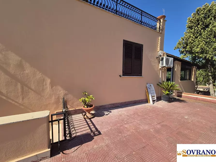 Immagine 5 di Villa in vendita  a Carini