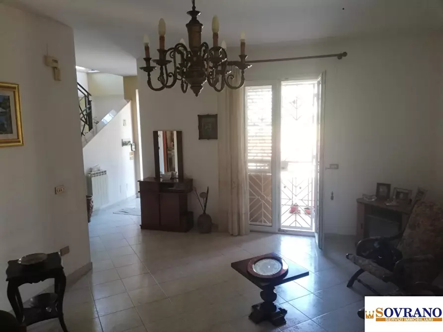 Immagine 6 di Villa in vendita  a Carini