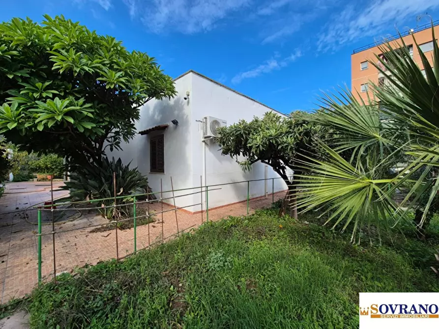 Immagine 7 di Villa in vendita  a Carini