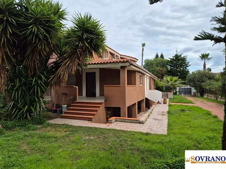 Immagine 6 di Villa in vendita  a Palermo