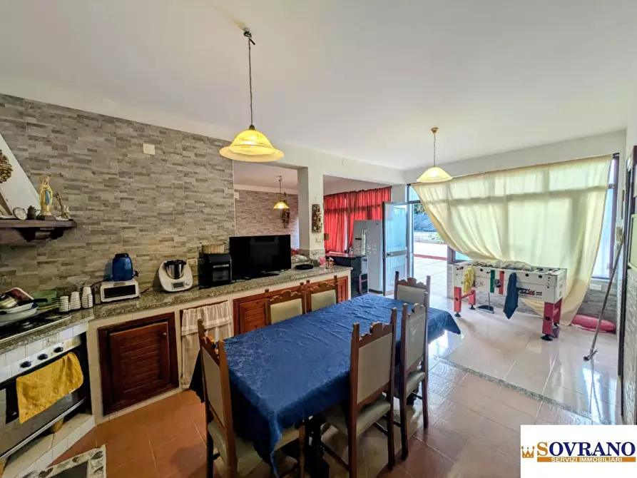 Immagine 9 di Villa in vendita  a Carini