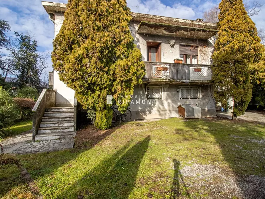 Immagine 7 di Villa in vendita  15 a Calolziocorte