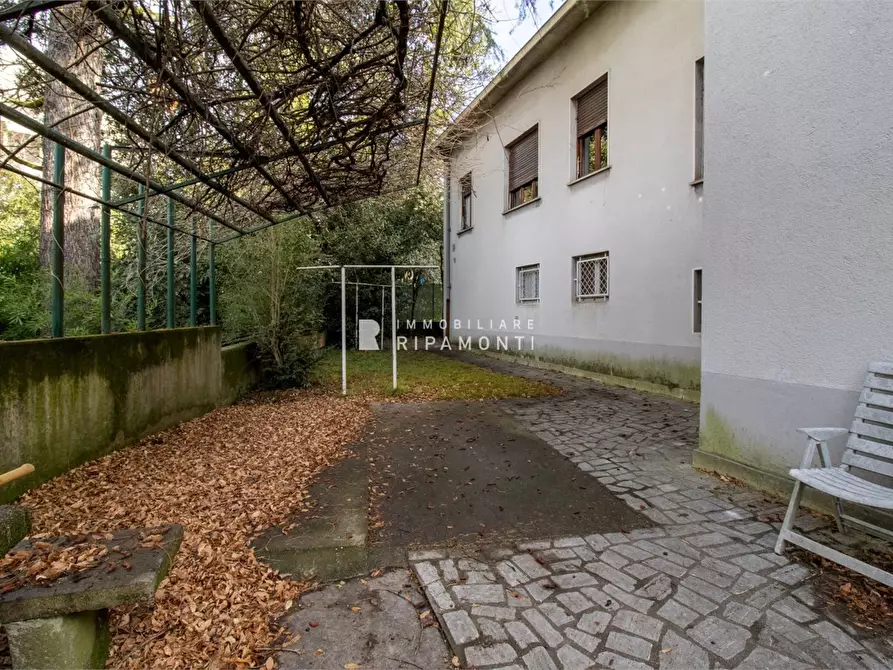 Immagine 9 di Villa in vendita  15 a Calolziocorte