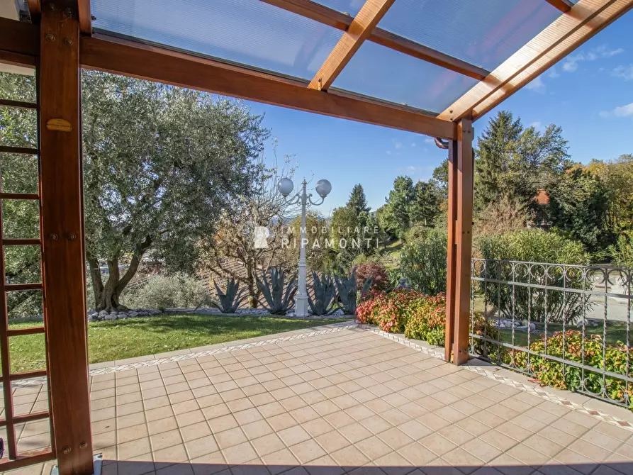 Immagine 3 di Villa in vendita  a Ello