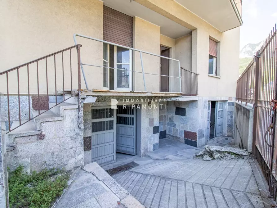 Immagine 7 di Villa in vendita  129 a Lecco