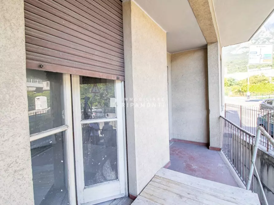 Immagine 8 di Villa in vendita  129 a Lecco