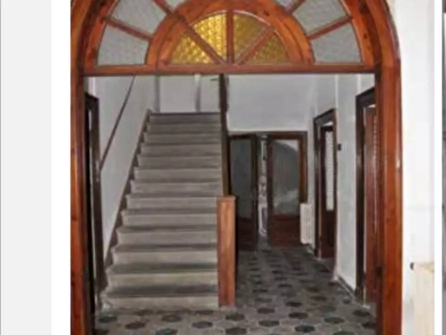 Immagine 8 di Villa in vendita  a Filattiera