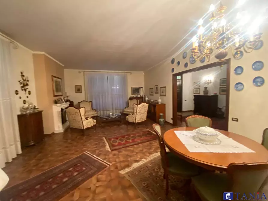 Immagine 6 di Casa indipendente in vendita  23 a Carrara